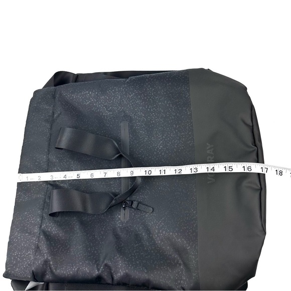 Vooray Flex Cinch Backpack Black FOIL Nylon Lightweight Drawstring Brand New - Picture 10 of 13